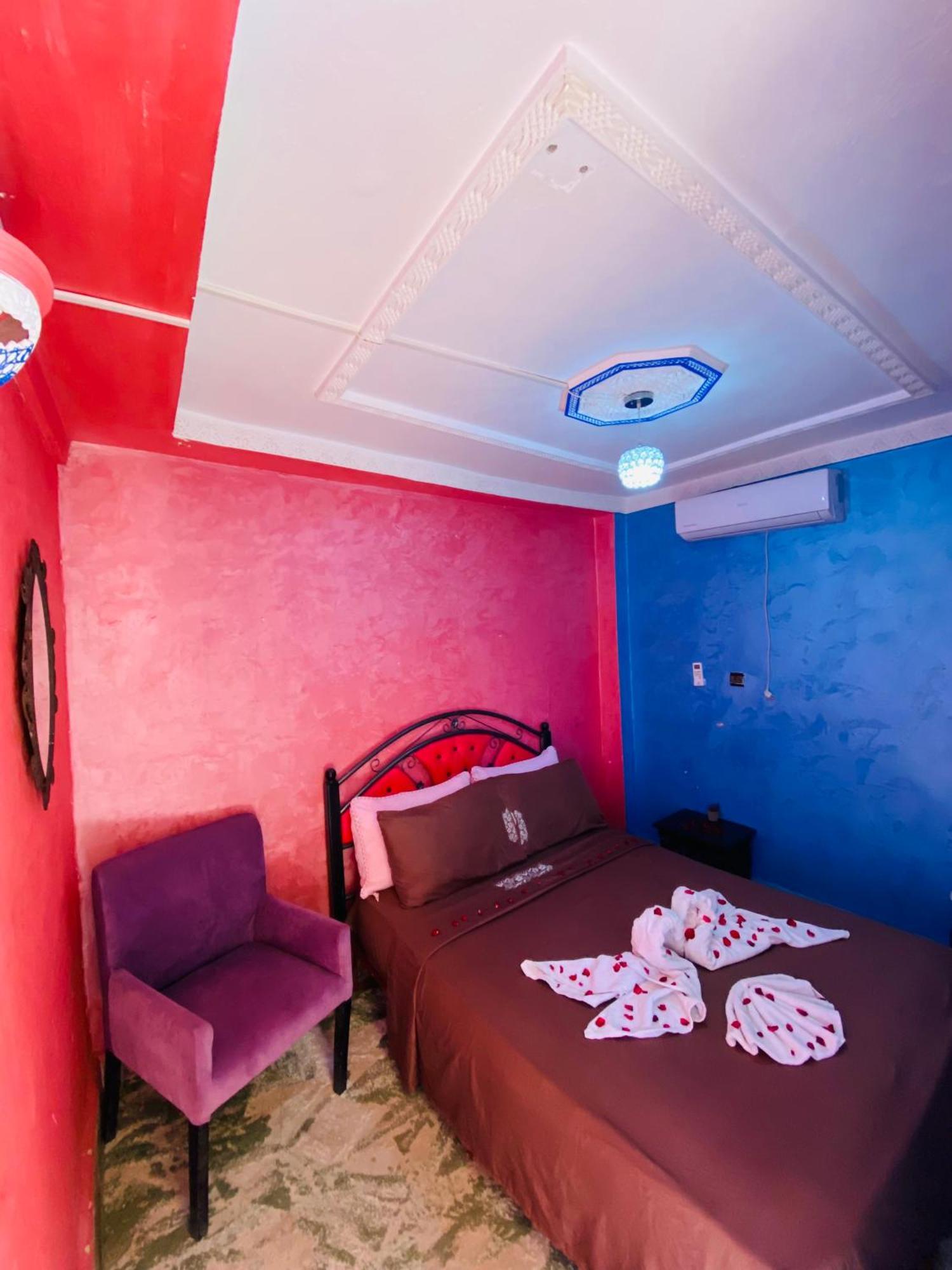 Hostel Marrakech Rouge Marrakesh Bagian luar foto